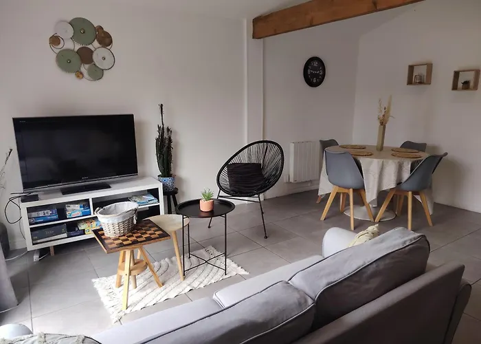 Maison Chaleureuse Au Calme Dom wakacyjny Le Barp